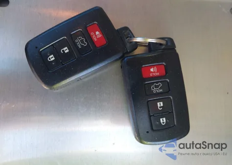 2015 Toyota Highlander Limited V6 из США, поврежденный, VIN 5TDYKRFHXFS041742